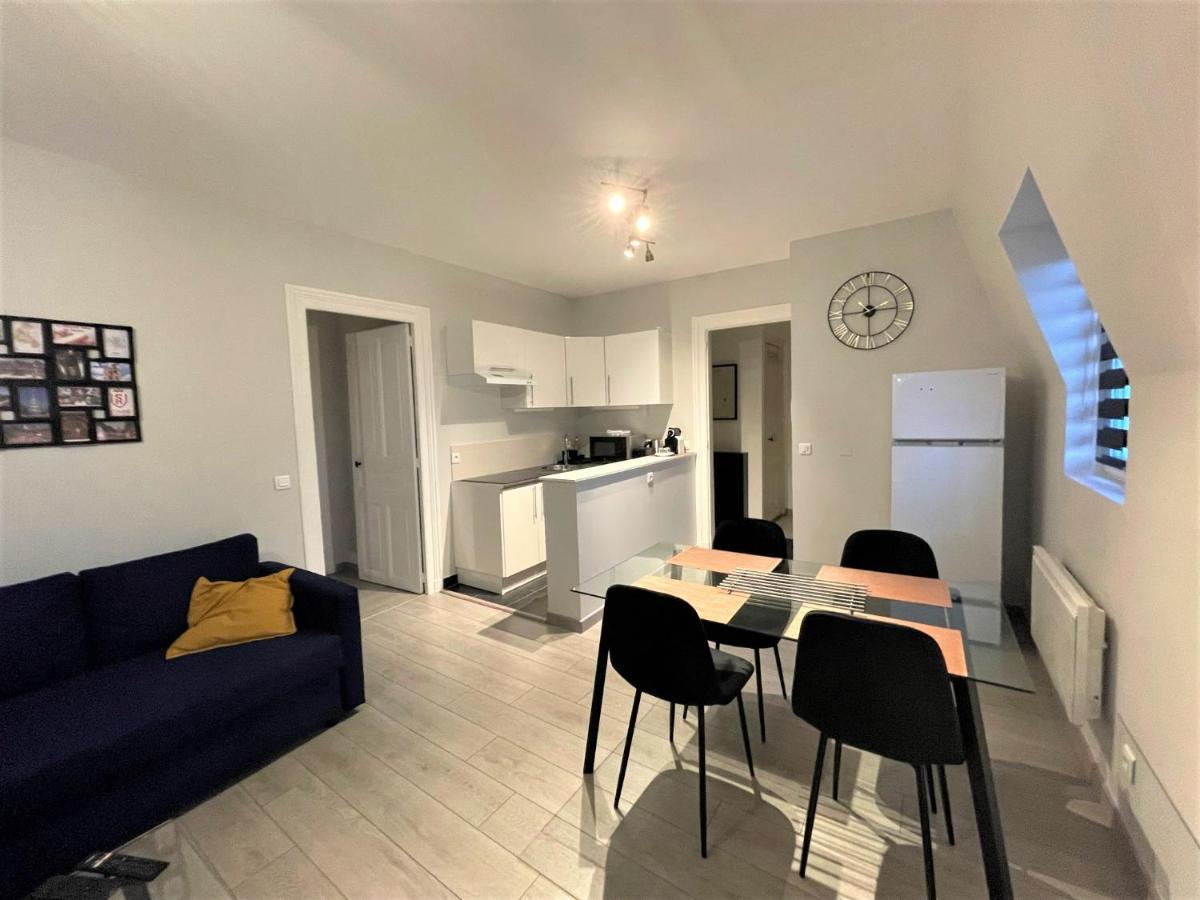 Le Boulard : Appartement En Plein Coeur Du Centre De แร็งส์ ภายนอก รูปภาพ