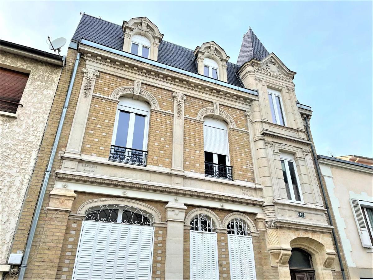 Le Boulard : Appartement En Plein Coeur Du Centre De แร็งส์ ภายนอก รูปภาพ
